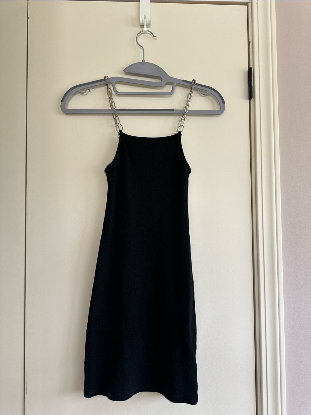 Adika Black Ribbed Chain Strap Mini Dress XS